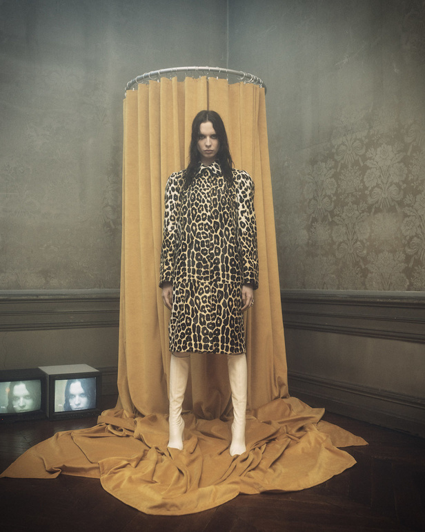 من مجموعة Dries Van Noten لموسم خريف 2022