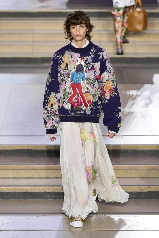 مجموعة Louis Vuitton لخريف وشتاء 2022-2023 صورة الموضة من خلال عيون مراهقة