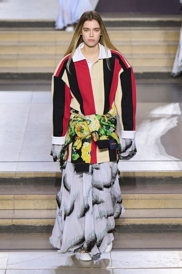 مجموعة Louis Vuitton لخريف وشتاء 2022-2023 صورة الموضة من خلال عيون مراهقة