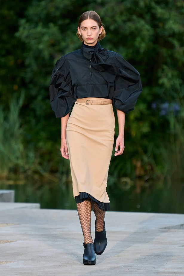 عرض أزياء Max Mara Resort 2023