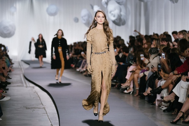 مجموعة CHANEL Métiers d'art لعام 2021-2022