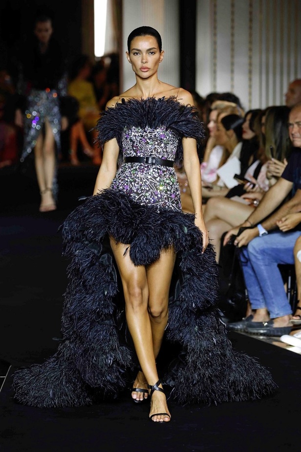 مجموعة زهير مراد للأزياء الراقية لخريف 2022