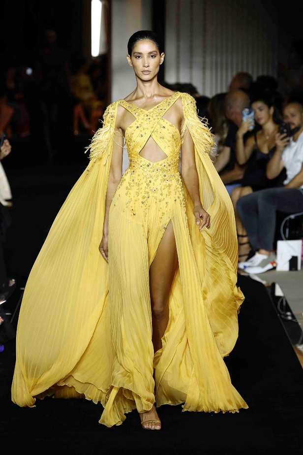 مجموعة زهير مراد للأزياء الراقية لخريف 2022