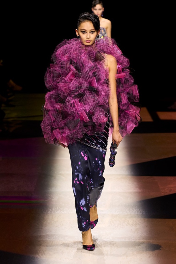 مجموعة Giorgio Armani Privé ملاذ للأحلام والإبداع