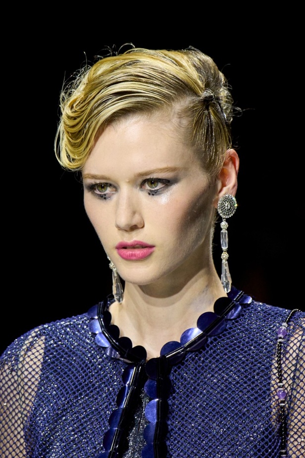 اطلالات جمالية من مجموعة Giorgio Armani Privé