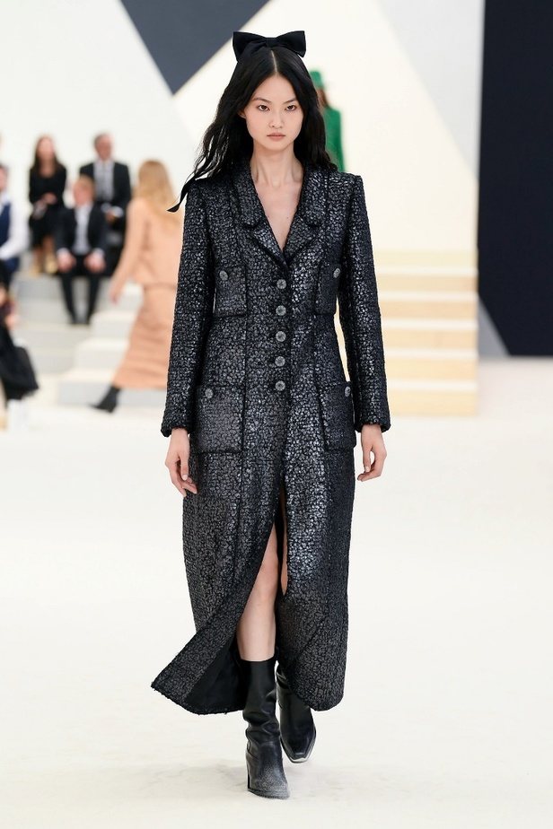 مجموعة CHANEL للأزياء الراقية لخريف وشتاء 2023 