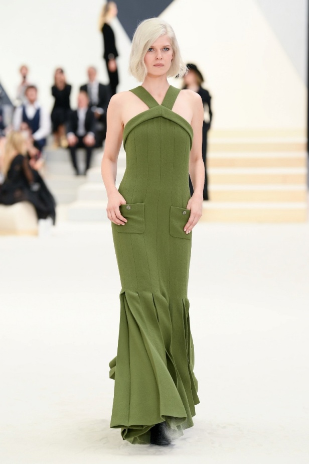 مجموعة CHANEL للأزياء الراقية لخريف وشتاء 2023 