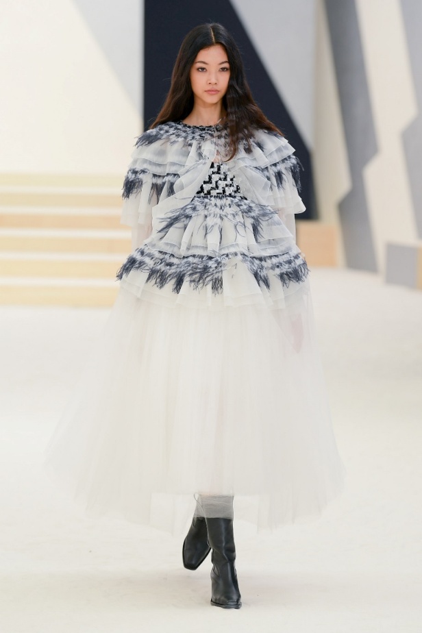 مجموعة CHANEL للأزياء الراقية لخريف وشتاء 2023 