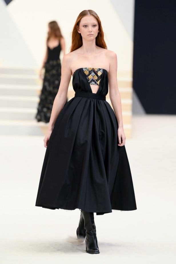 مجموعة CHANEL للأزياء الراقية لخريف وشتاء 2023 