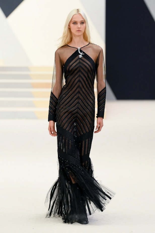 مجموعة CHANEL للأزياء الراقية لخريف وشتاء 2023 