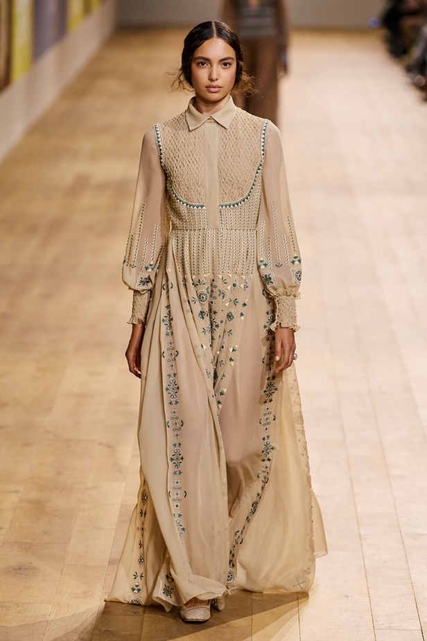 مجموعة Dior للتصاميم الراقية لخريف 2023