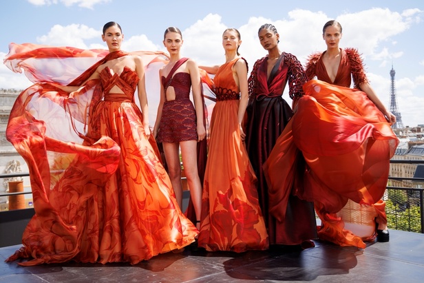 الحنين الى الحقبة الرومانسية في مجموعة جورج شقرا لخريف وشتاء 2022 - 2023