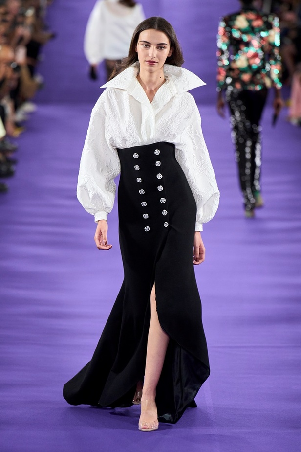 مجموعة Alexis Mabille للأزياء الراقية لخريف وشتاء 2023