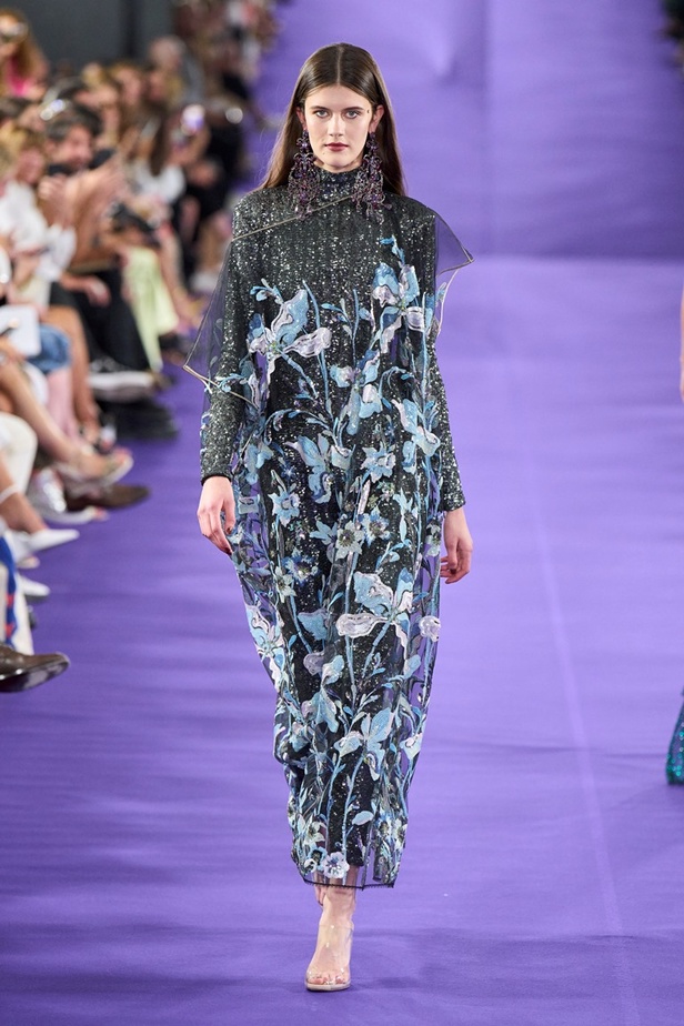 مجموعة Alexis Mabille للأزياء الراقية لخريف وشتاء 2023