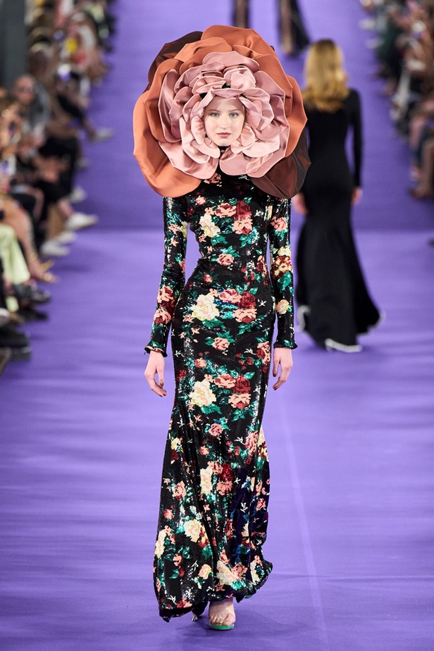 مجموعة Alexis Mabille للأزياء الراقية لخريف وشتاء 2023