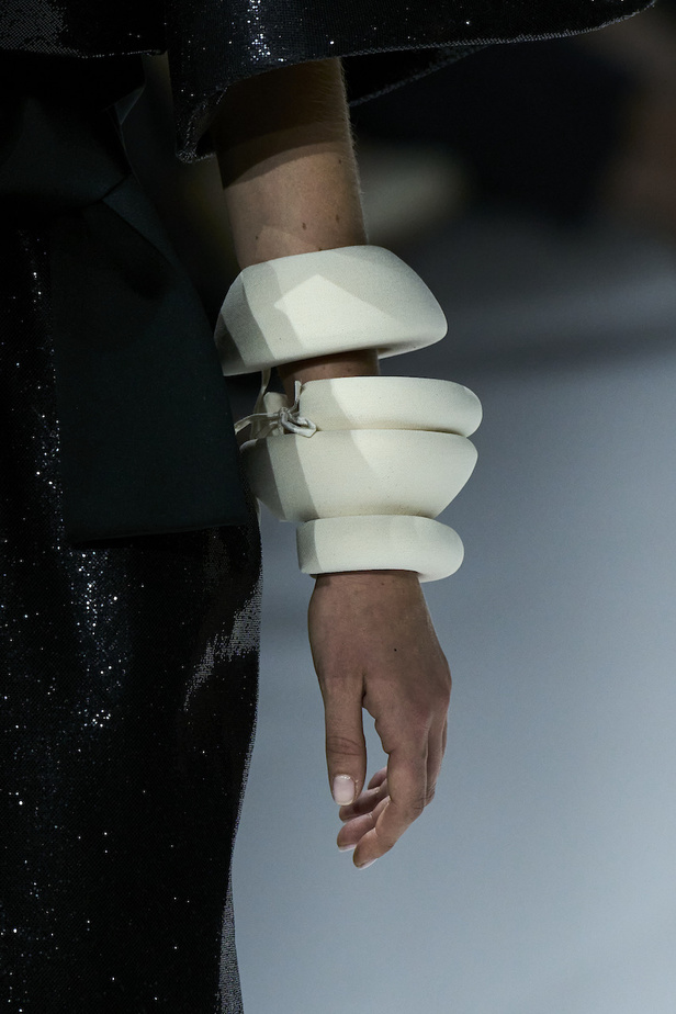 مجموعة ستيفان رولان للهوت كوتور لخريف وشتاء 2022