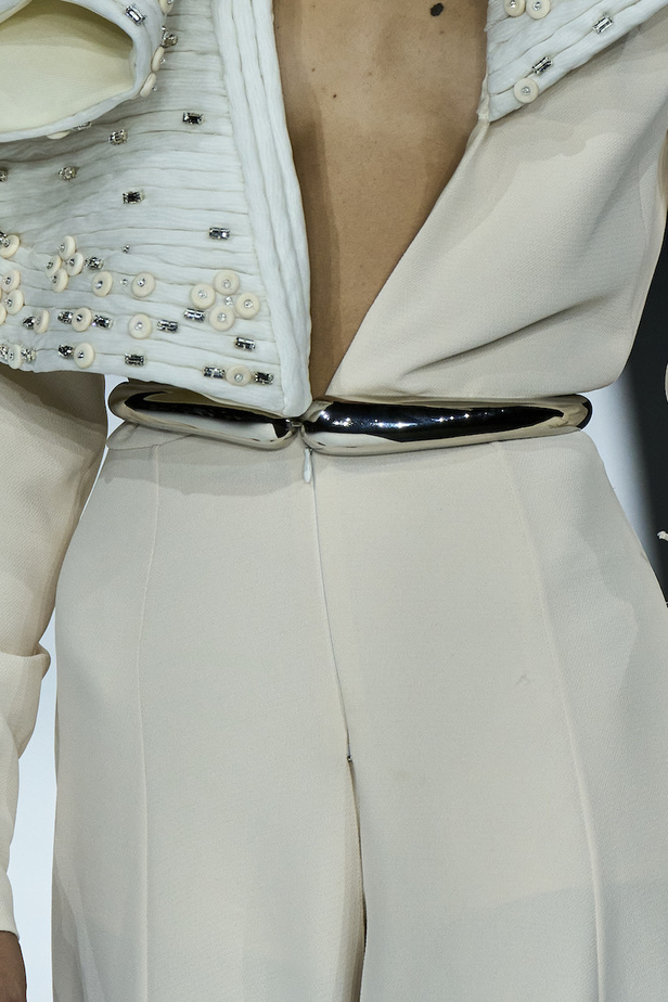 مجموعة ستيفان رولان للهوت كوتور لخريف وشتاء 2022