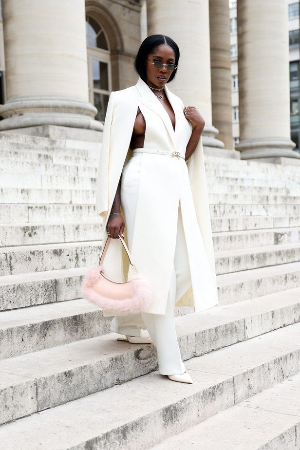 مجموعة فندي للهوت كوتور لموسم خريف وشتاء 2022