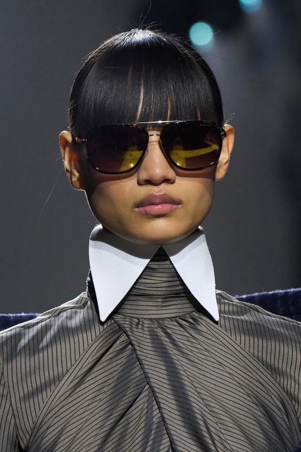 مجموعة Viktor & Rolf للأزياء الراقية 2022 تجسّد القوّة بلمسة عصرية 