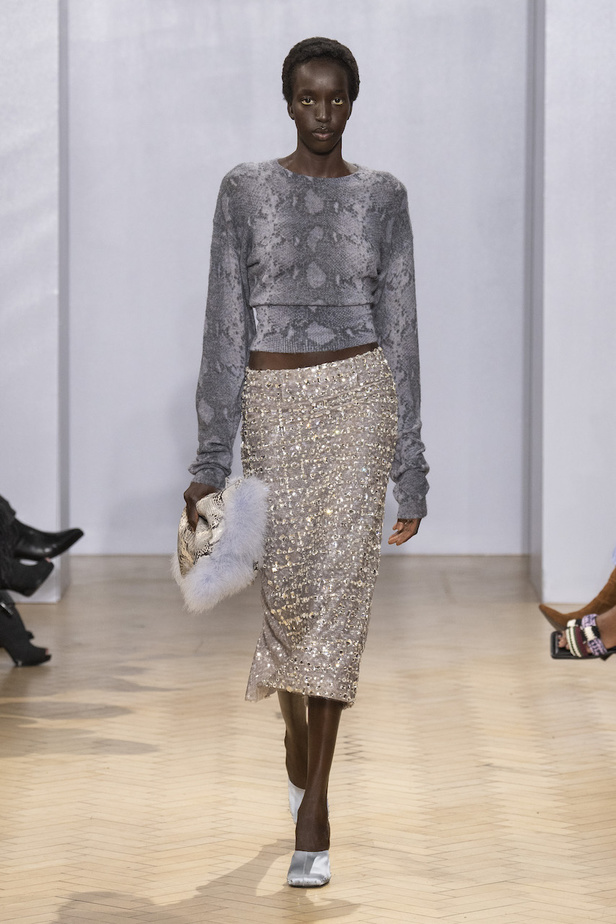 من مجموعة 16Arlington لموسم ربيع وصيف 2023