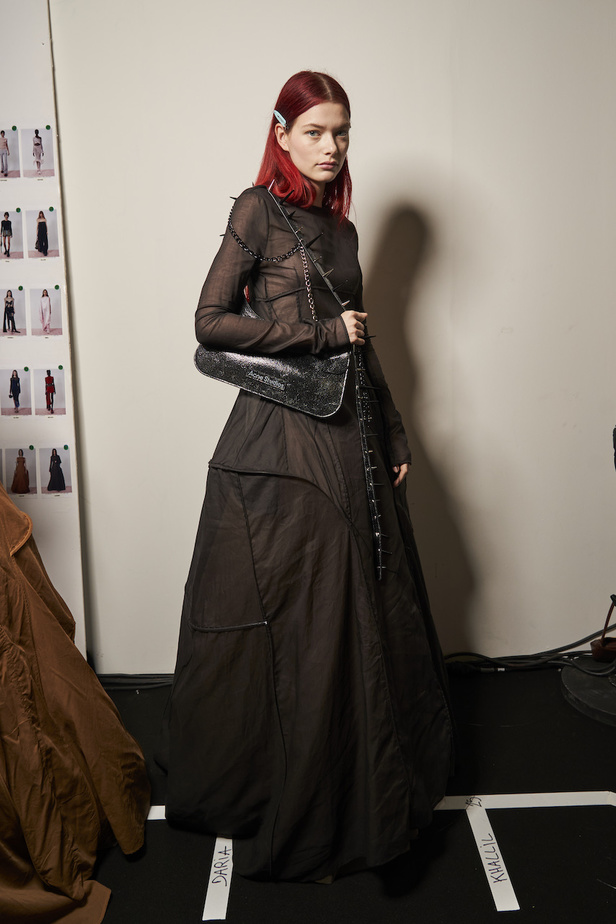 مجموعة Acne Studios لموسم ربيع وصيف 2023