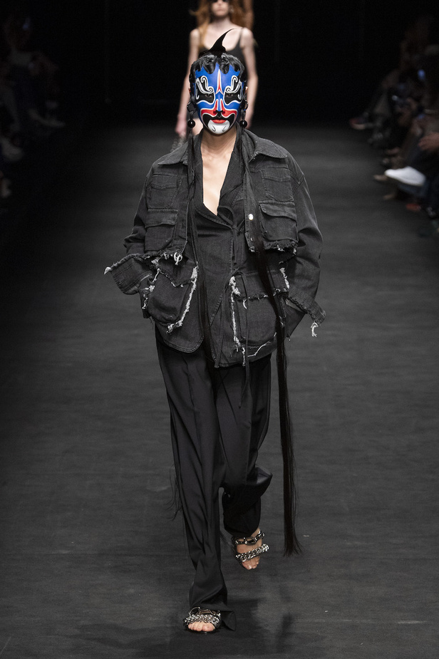 من مجموعة Act n1 لموسم ربيع وصيف 2023