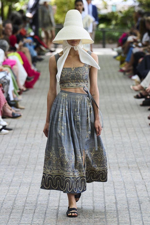 مجموعة أدم ليبس لموسم ربيع وصيف 2023