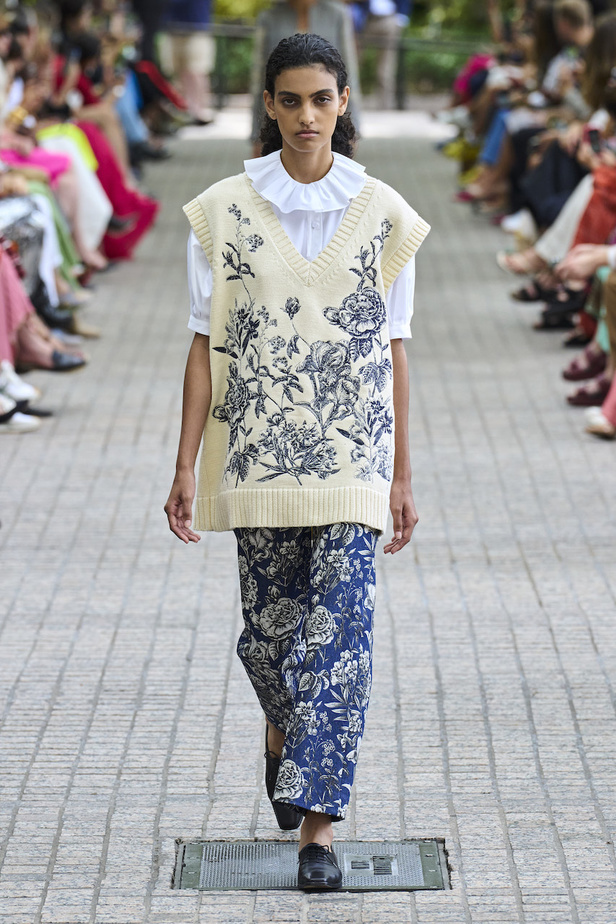 مجموعة أدم ليبس لموسم ربيع وصيف 2023