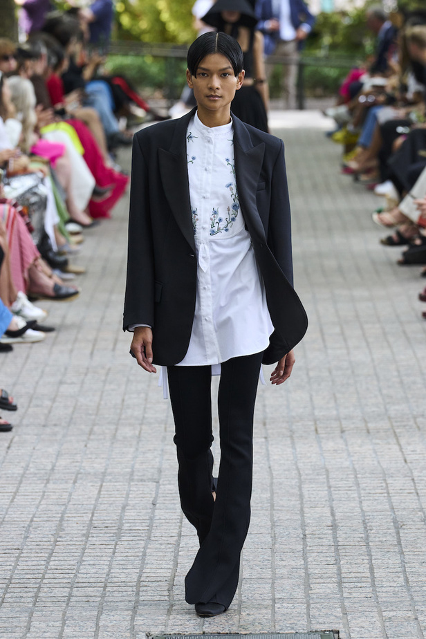 مجموعة أدم ليبس لموسم ربيع وصيف 2023