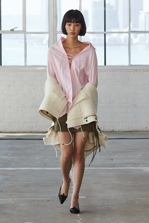 مجموعة Altuzarra لربيع وصيف 2023 