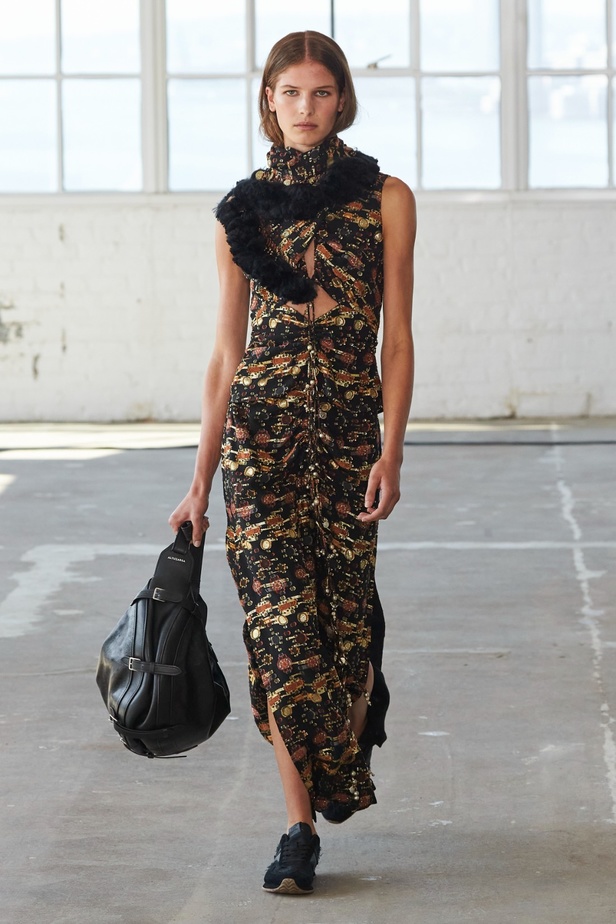 مجموعة Altuzarra لربيع وصيف 2023 