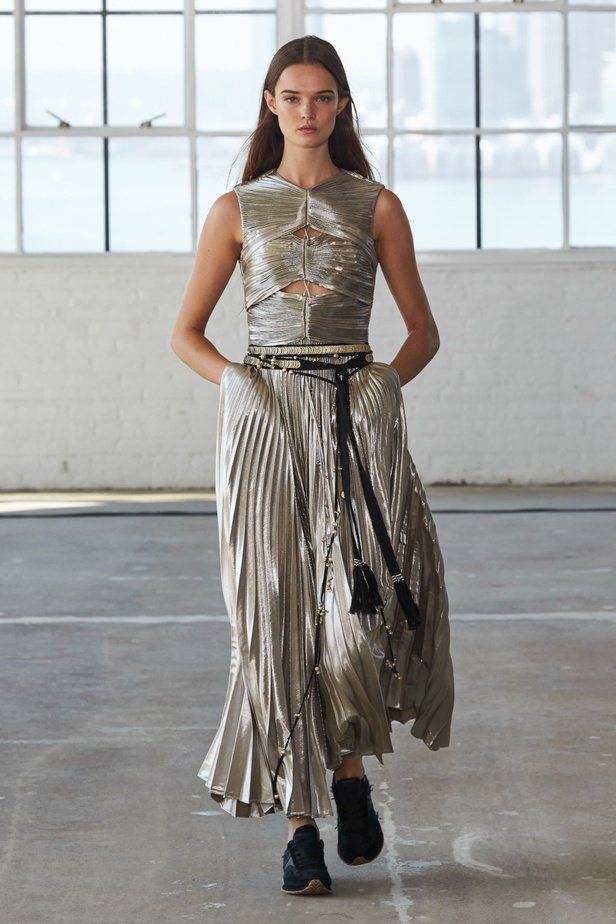 مجموعة Altuzarra لربيع وصيف 2023 