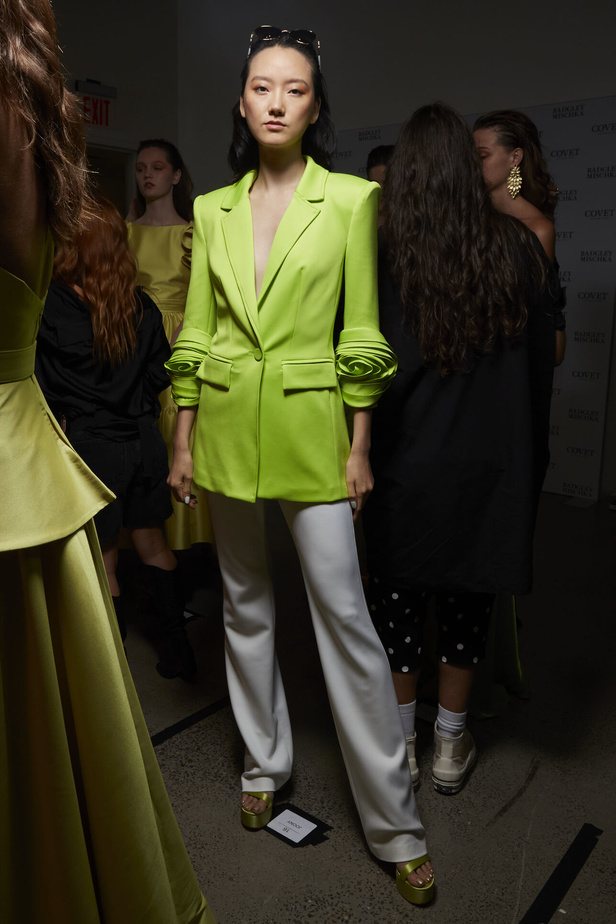 مجموعة بادلي ميشكا لموسم ربيع وصيف 2023