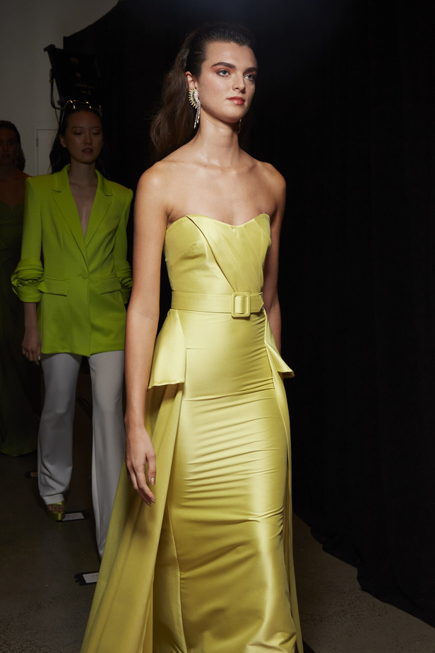 مجموعة بادلي ميشكا لموسم ربيع وصيف 2023