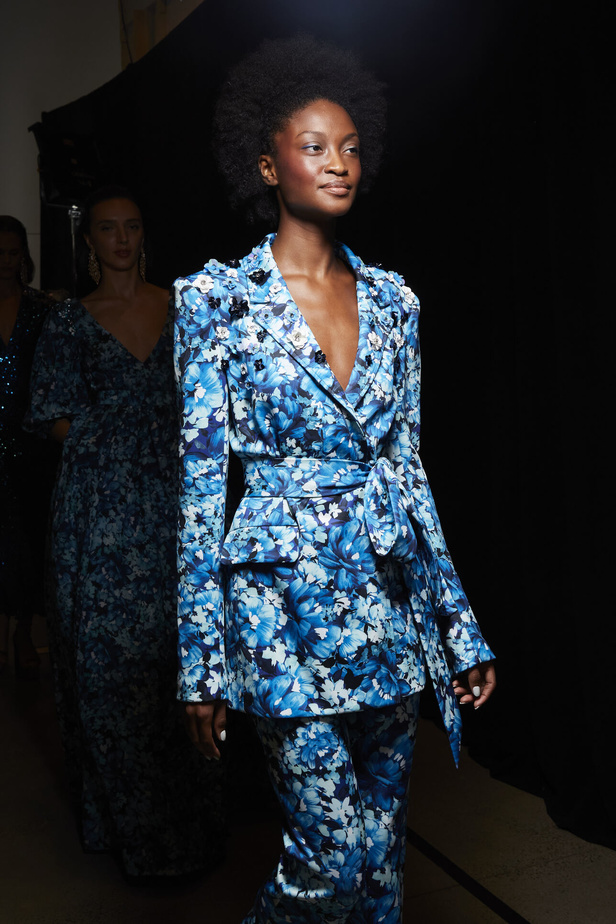 مجموعة بادلي ميشكا لموسم ربيع وصيف 2023