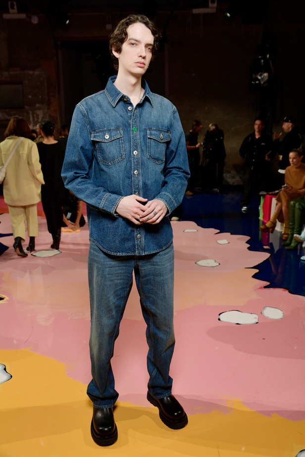 مجموعة Bottega Veneta لربيع وصيف 2023: تصاميم تجمع بين الأناقة والعملية