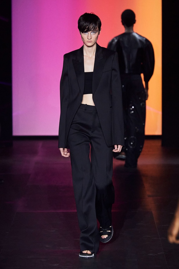 فكرة الاندماج تلهم Gabriela Hearst لمجموعة Chloe ربيع وصيف 2023