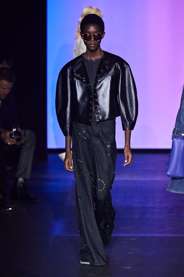 فكرة الاندماج تلهم Gabriela Hearst لمجموعة Chloe ربيع وصيف 2023