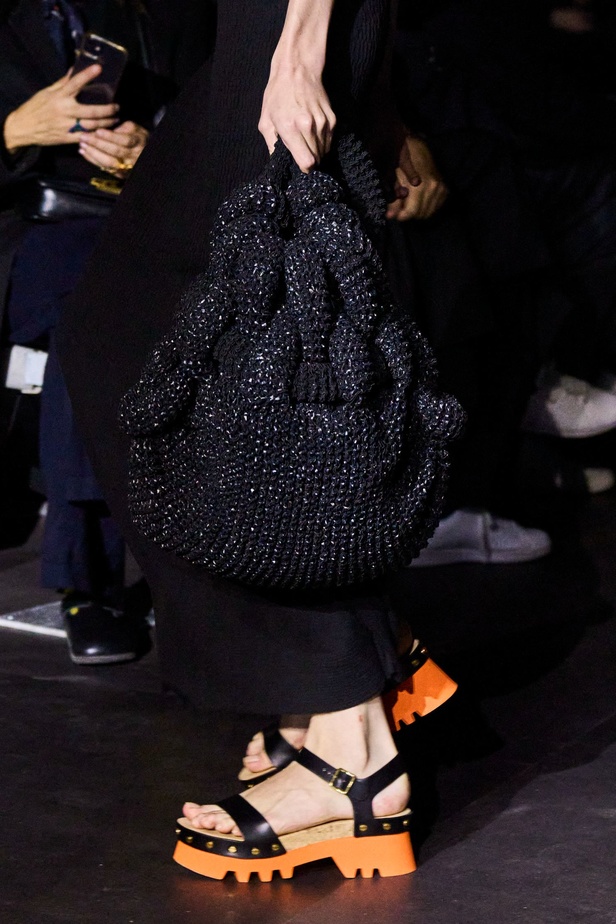 فكرة الاندماج تلهم Gabriela Hearst لمجموعة Chloe ربيع وصيف 2023