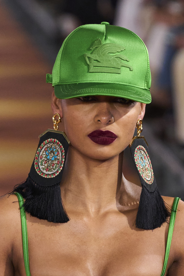 مجموعة Etro لموسم ربيع وصيف 2023