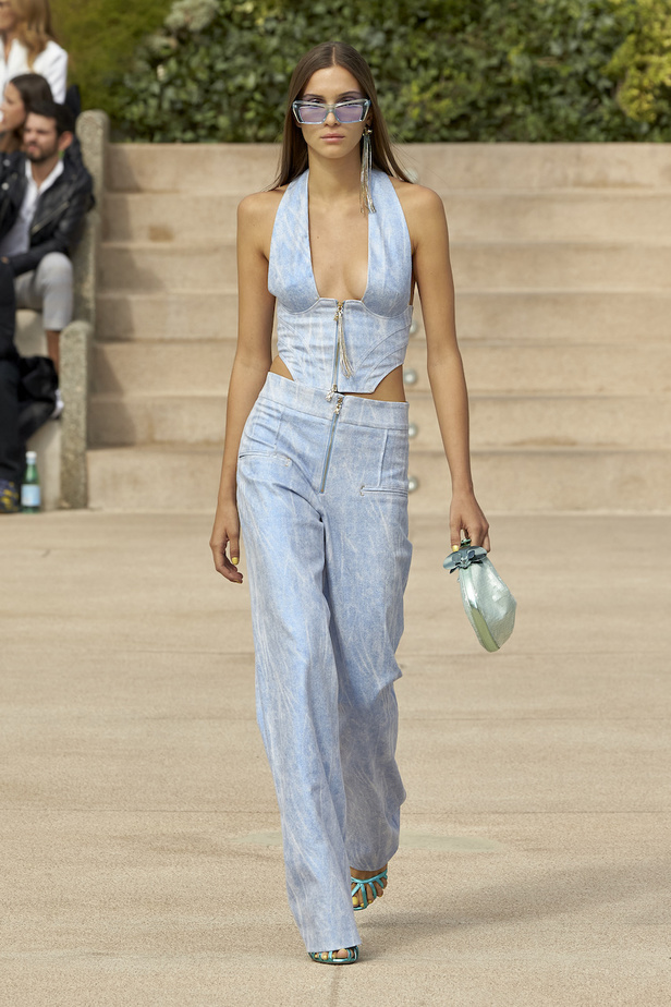 مجموعة Genny لموسم ربيع وصيف 2023