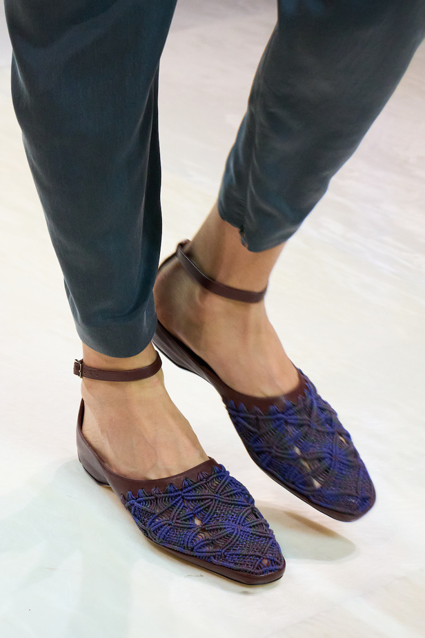 مجموعة جيورجيو ارماني لموسم ربيع وصيف 2023