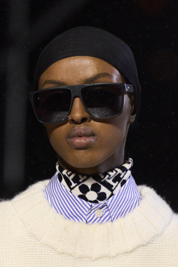 مجموعة تومي هيلفيغر لموسم خريف وشتاء 2022