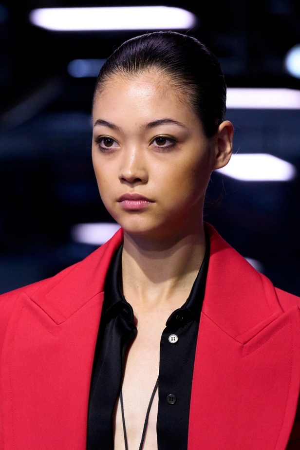 مجموعة مايكل كورس لموسم ربيع وصيف 2023