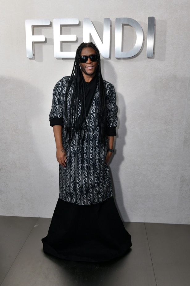 دار "فندي" تحتفل بحقيبة باغيت بجموعة كبسولية ساحرة في نيويورك