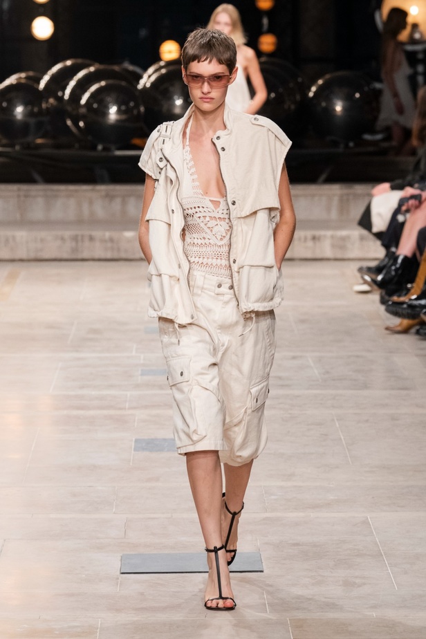 مجموعة Isabel Marant لربيع 2023 
