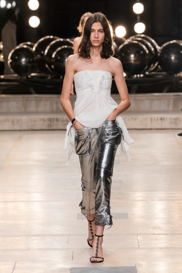 مجموعة Isabel Marant لربيع 2023 