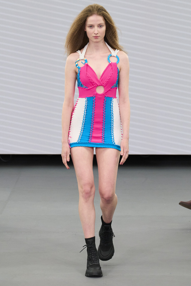 من مجموعة مارك فاست لموسم ربيع وصيف 2023