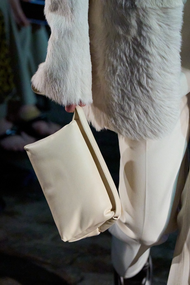 مجموعة Marni لربيع وصيف 2023 