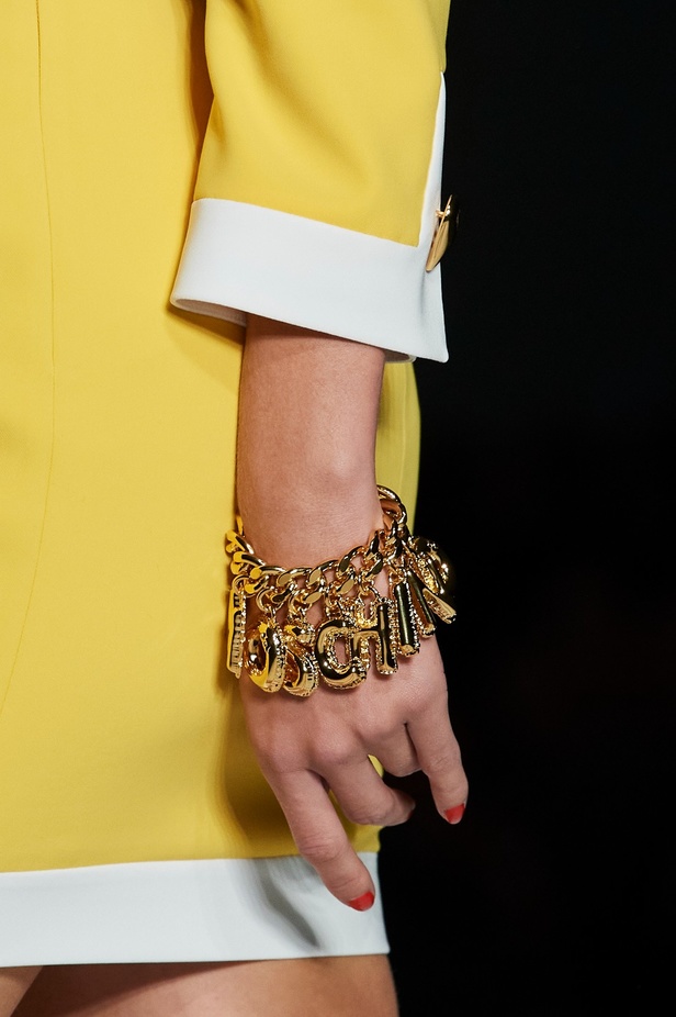 Moschino 